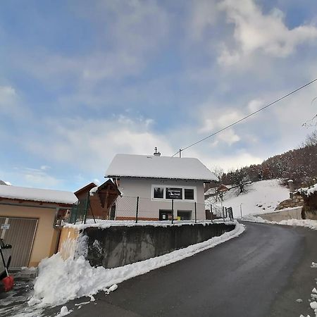 Apartments Zwigl Флатах Екстериор снимка