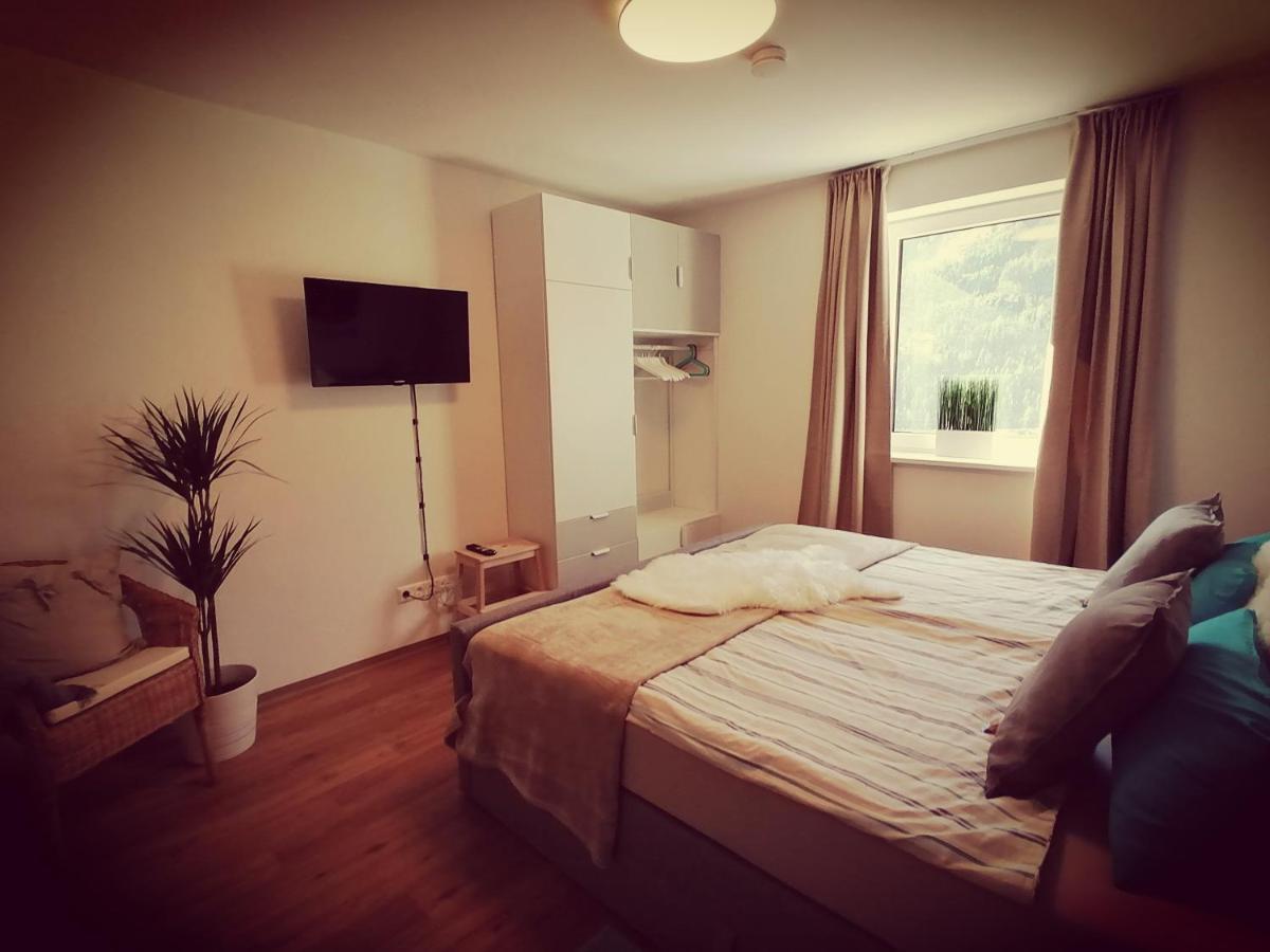 Apartments Zwigl Флатах Екстериор снимка