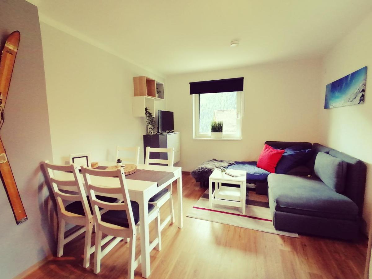 Apartments Zwigl Флатах Екстериор снимка